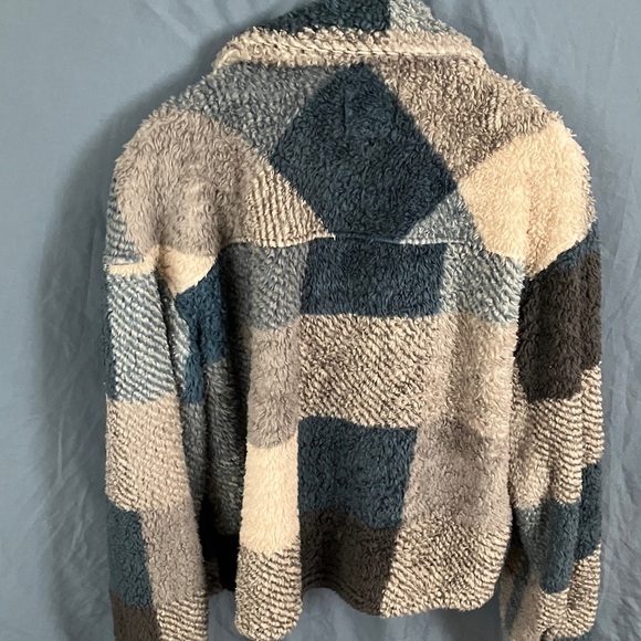 Thread+Supply: Blue & Beige Plaid Sherpa Jacket- L - Picture 15 of 15
